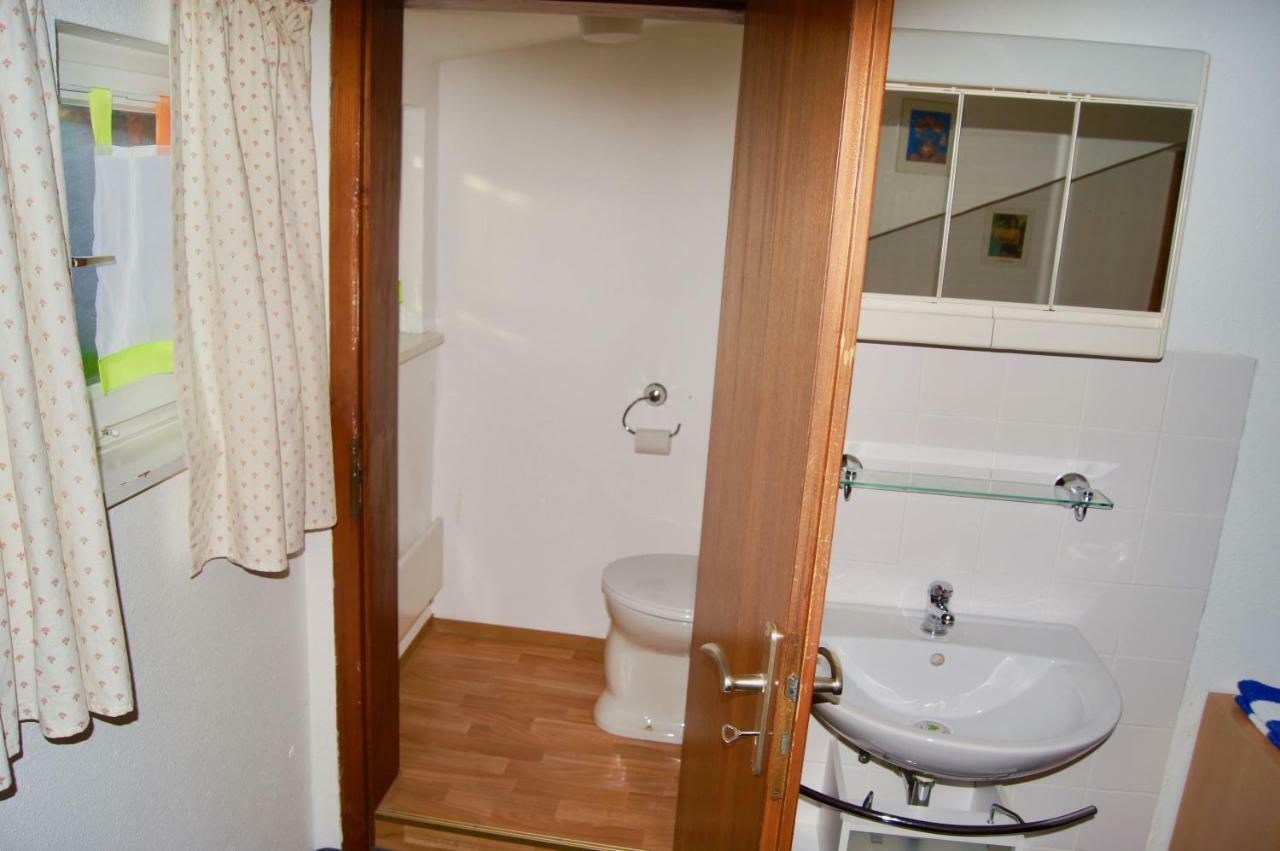 Budget Doppelzimmer mit Gemeinschaftsdusche